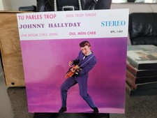 je vend  une pochette vide  de