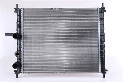 Radiateur eau ailettes - d'eau,