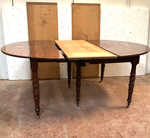 Table six pieds - table, en
