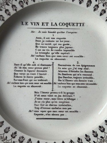 Assiette faïence parlante - assiette,