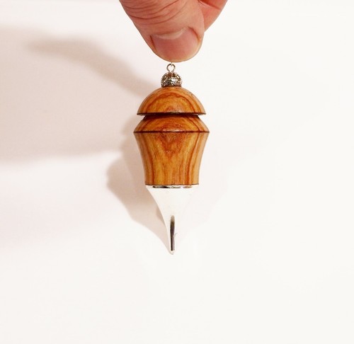 Pendule bois de rose et - *,