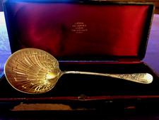 Splendide Pelle à Fraises en argent massif Vermeil Art Nouveau, Orfèvre L. LAPAR