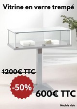 vitrine d'exposition sur pieds