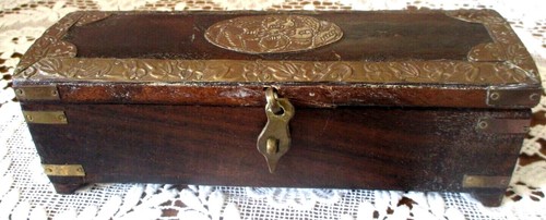 Ancienne magnifique boite - ancienne,