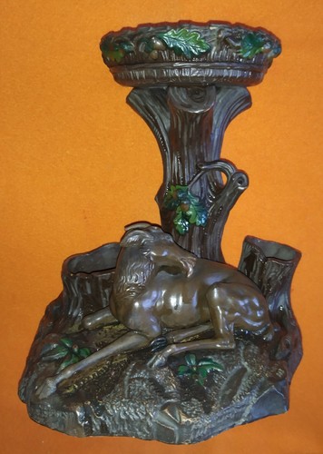 Bouquetière biche sous - bouquetière,