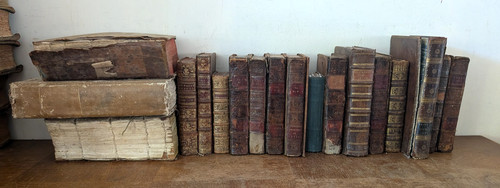 Livre ancien lot 18 - ancien-1,