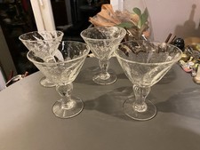 4 verres à pied vin verre