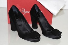 NEW Roger Vivier Rebelle