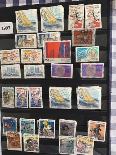 Lot de 210 timbres - de,