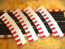 Ninco Bordures  1/32 neuves Nr 7 made in Spain intérieur R4 (cf photos).