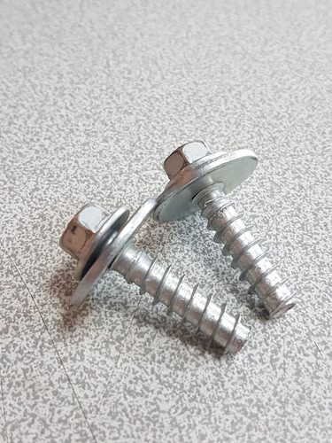Lot vis fixation moteur - vis,