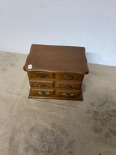 Boîte à bijoux en bois 3 compartiment ,2 tiroir ouvrant et 1 sous le couvercle