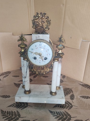 Jolis ancienne pendule - jolis,