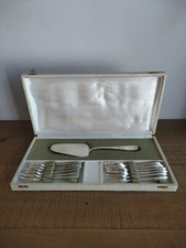 Service à Dessert Francois Frionnet en Metal Argenté - Style Louis XV