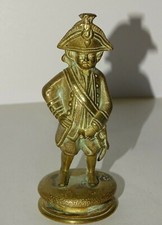 -STATUETTE BRONZE ENFANT TENUE SOLDAT NAPOLEONIEN FAISANT PIPI avec pas de vis