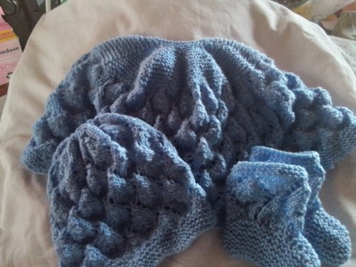 Brassiere bonnet chaussons - bonnet, et