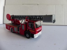 Lot  véhicules miniatures Pompiers