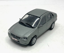 44621 IXO SALVAT / OPEL CORSA