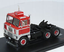 WHITE 7400 1960 RED SILVER IXO