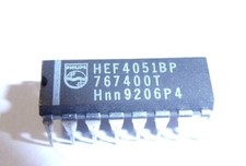 4 x HEF4051BP - 8-channel analogue multiplexer/demultiplexer - PHILIPS