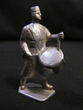 L.R (Louis Roussy) - Figurine