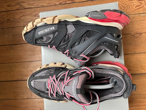 Balenciaga sneakers track - balenciaga,