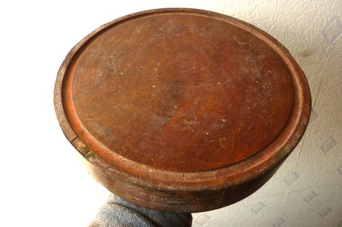 Ancien socle rond bois pour - rond, en