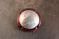  capsule de Champagne, SENEZ CRISTIAN, estampée, bordeaux