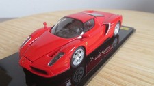 Miniature Ferrari Enzo 1/43
