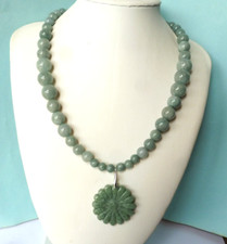 Collier en Jade du Guatemala vert- bleu- 46cm- 310.Cts- Argent massif