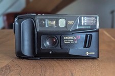 YASHICA T3 CARL ZEISS TESSAR T* 35mm f 1/2.8 - EXCELLENT ÉTAT testé film 100% OK