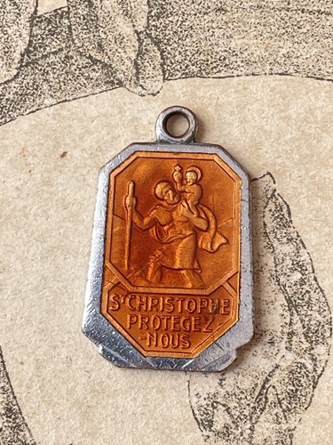 Ancienne médaille saint - médaille,