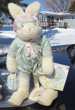 VINTAGE BUNNY RABBIT BUNNIES