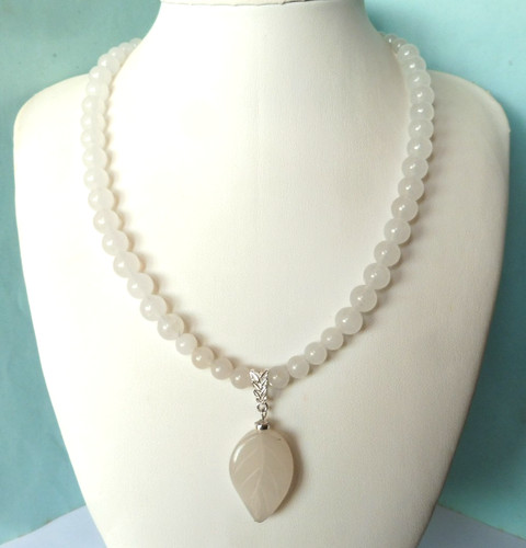 Collier jade blanc naturel - collier,