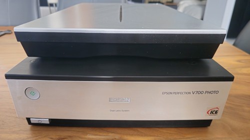 Epson perfection v700 - perfection,