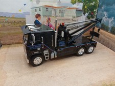 CAMION REMORQUAGE ROUTIER