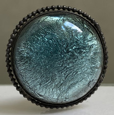 Petit cache-clou ancien 24 mm - Verre et métal 1900