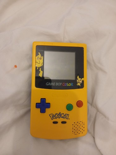 Gameboy color pikachu - color,