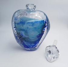 Important crystal bottle