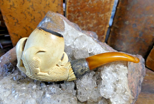 Pipe ecume mer sculptee - en,