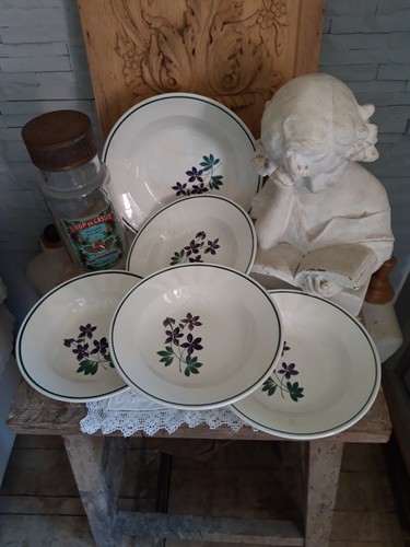 Assiettes creuses un plat - 4, et