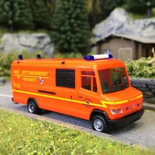Mercedes Benz Vario, Service