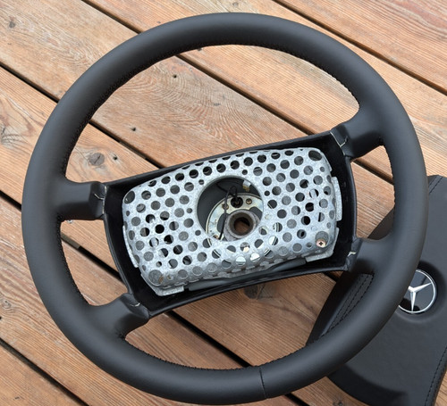 Volant cuir neuf - volant, mercedes
