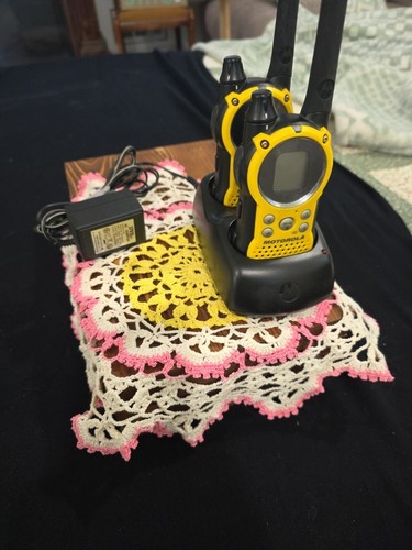 Motorola way radios set - radios, w/