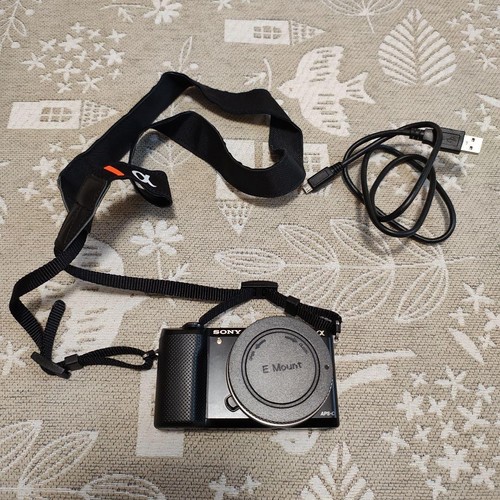 Sony 5000 body - ��5000,