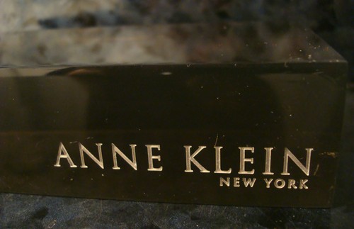 Anne klein glass paperweight - anne,