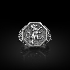 Bague chevalière lion