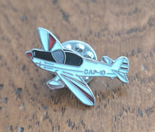 Insigne Pin's Avion CAP 10      /R176