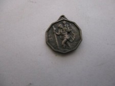 ANCIENNE MÉDAILLE RELIGIEUSE SAINT CHRISTOPHE VOITURE ANCIENNE