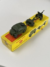 véhicule militaire 1/43 Dinky